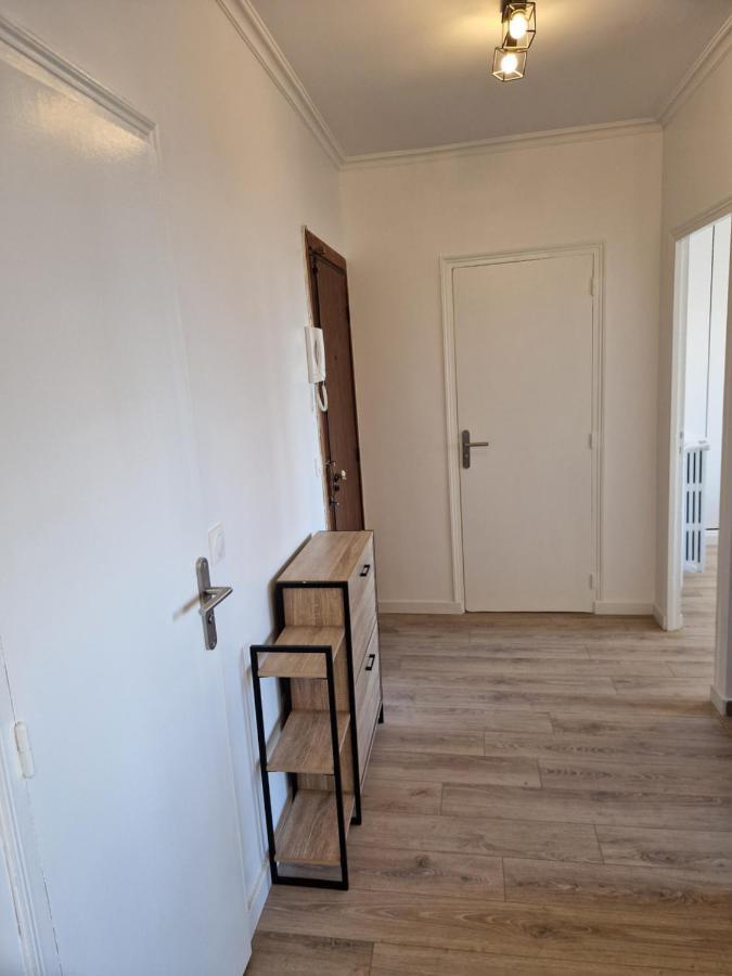 Appartement Spacieux Renove - 11 Min De Paris Colombes  Exterior photo