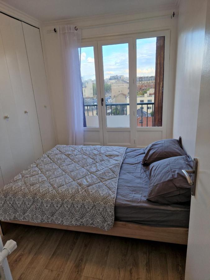 Appartement Spacieux Renove - 11 Min De Paris Colombes  Exterior photo